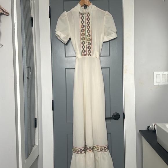 Dresses & Skirts - 1960s vintage dress